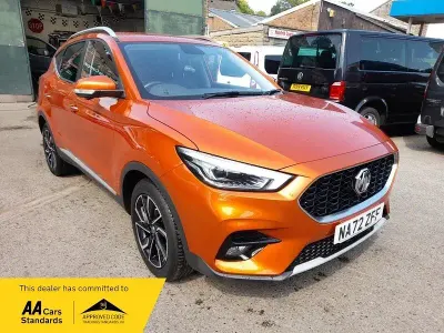 Used MG ZS Exclusive 111 HP (81 kW) 2023 Orange SUV