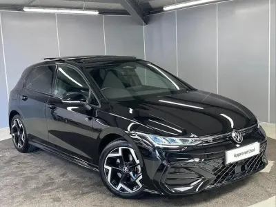 Used VW Golf VIII R-line 147 HP (108 kW) 2026 Black Hatchback