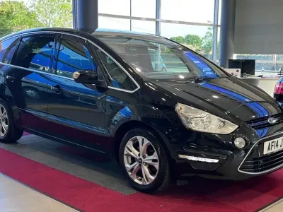 Used Ford S-MAX Titanium 140 HP (102 kW) 2014 Black MPV