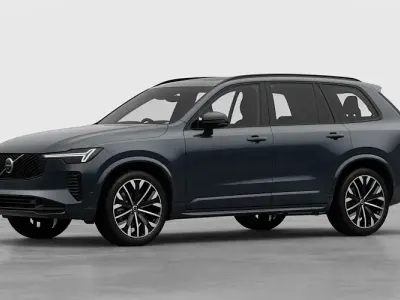 Neu Volvo XC90 Plus 250 PS (183 kW) 2025 SUV
