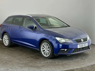 Used Seat Leon SE Dynamic 131 HP (96 kW) 2019 Blue Estate
