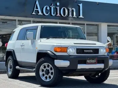 Used Toyota Land Cruiser 2011 White SUV