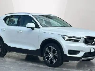 Used Volvo XC40 Inscription 163 HP (119 kW) 2021 White SUV