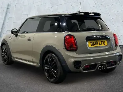 Used Mini Cooper S Hatch 189 HP (139 kW) 2019 Grey Hatchback