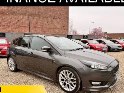 Used Ford Focus ST-Line 140 HP (102 kW) 2018 Grey Hatchback