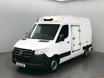 Used Mercedes Sprinter Progressive 145 HP (106 kW) 2021 White Van