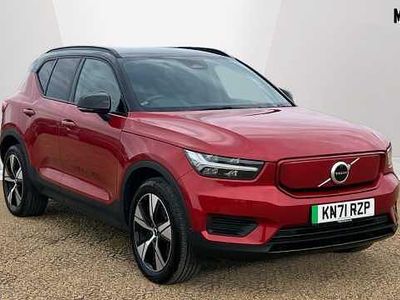 Red Used 2021 Volvo XC40 Core SUV | £19,426 (Fair price)