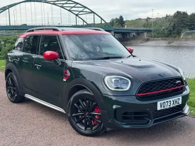 Used Mini John Cooper Works Premium Plus 306 HP (225 kW) 2023 Green Hatchback