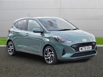 Green New 2025 Hyundai i10 Premium Hatchback | £16,999 (Good price)