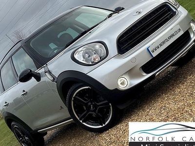 Usado Mini Cooper D 111 CV (81 kW) 2015 Plateado Utilitario