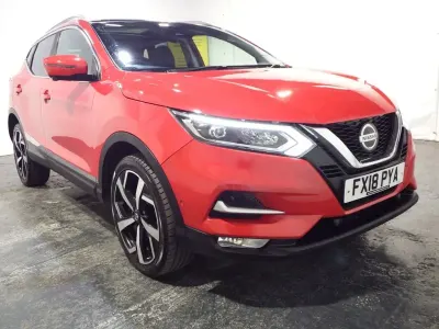 Gebraucht Nissan Qashqai S 110 PS (80 kW) 2018 Rot SUV