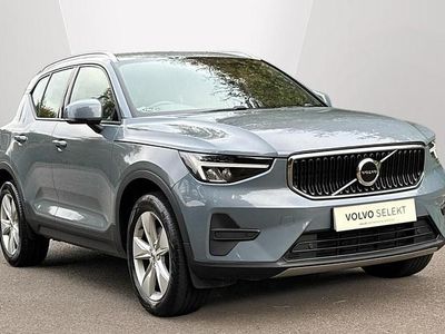 Grey Used 2022 Volvo XC40 Core SUV | £20,790 (Fair price)