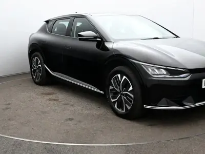 Begagnad Kia EV6 Air 167 kW (228 HK) 2023 Svart SUV