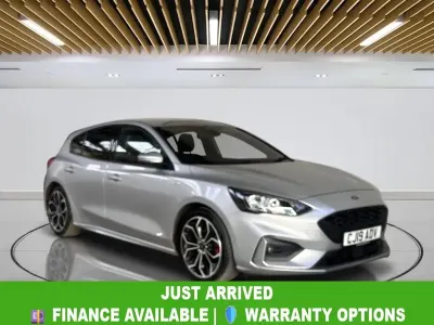 Used Ford Focus ST-Line X 125 HP (91 kW) 2019 Silver Hatchback