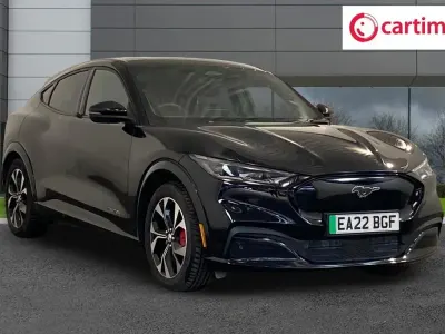 Begagnad Ford Mustang Standard Range 269 HK (197 kW) 2022 Svart Halvkombi