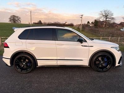 White Used 2022 VW Tiguan R SUV | £35,990 (Fair price)