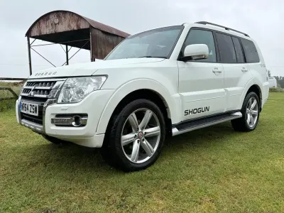 Used Mitsubishi Shogun 197 HP (144 kW) 2014 White SUV