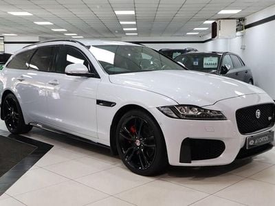 White Used 2017 Jaguar XF Sportbrake S Estate | £20,449 (Fair price)
