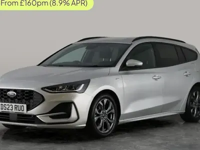 Used Ford Focus ST-Line 125 HP (91 kW) 2023 Silver Estate