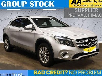 Used Mercedes GLA200 Executive 156 HP (114 kW) 2018 Silver SUV