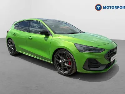 Used Ford Focus ST 280 HP (205 kW) 2023 Green Hatchback