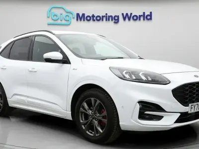 Used Ford Kuga ST-Line 150 HP (110 kW) 2020 White SUV