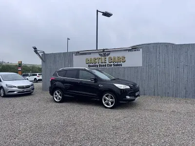 Usado Ford Kuga Titanium X 180 HP (132 kW) 2016 Preto SUV