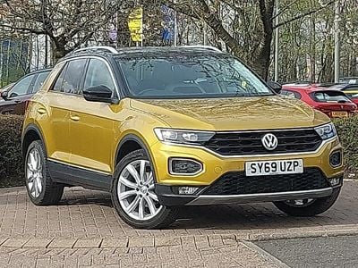 Usado VW T-Roc SEL 150 HP (110 kW) 2019 Amarelo SUV