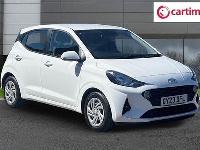 Used Hyundai i10 SE 67 HP (49 kW) 2023 White Hatchback