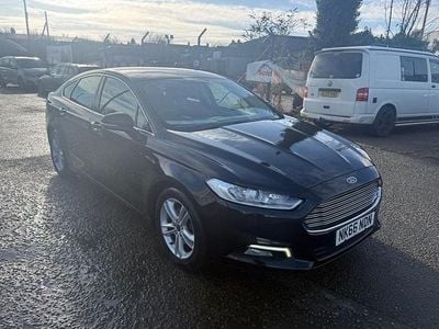 Black Used 2017 Ford Mondeo Zetec Hatchback | £6,495 (Good price)