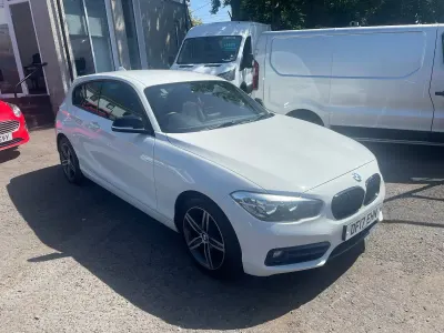 Used BMW 118 Sport Line 136 HP (100 kW) 2017 White Hatchback