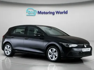 Used VW Golf VII Life 110 HP (80 kW) 2020 Black Hatchback