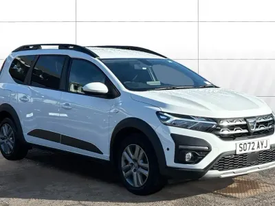 Second-hand Dacia Jogger Comfort 110 CP (80 kW) 2023 Alb Monovolum