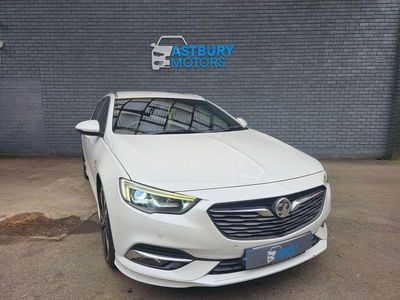 Used Vauxhall Insignia SRi 2018 White Estate