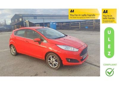 Used Ford Fiesta Zetec 2014 Red Hatchback