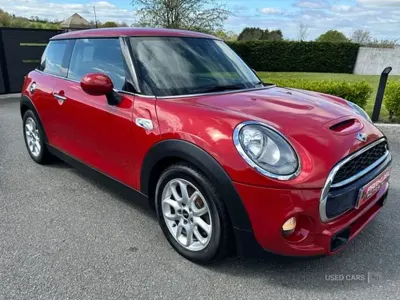 Używany Mini Cooper S Hatch 2016 Czerwony Hatchback