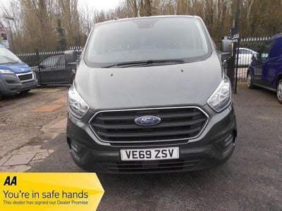 Usado Ford Transit Custom Limited 130 HP (95 kW) 2019 Cinzento Van