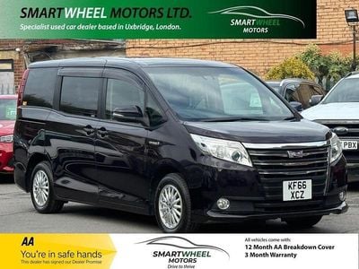 Mauve/purple Used 2025 Toyota Noah MPV | £12,840 (Good price)