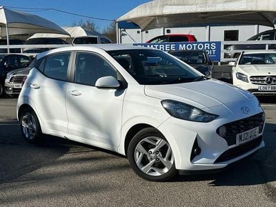 Used Hyundai i10 SE 84 HP (61 kW) 2021 White Hatchback