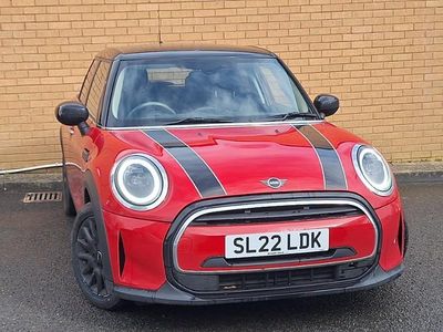Used Mini Cooper Classic 136 HP (100 kW) 2022 Red Hatchback