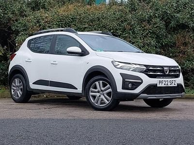 Used Dacia Sandero Comfort 91 HP (66 kW) 2022 White Hatchback