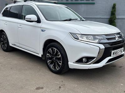 Used Mitsubishi Outlander P-HEV 203 HP (149 kW) 2016 Estate