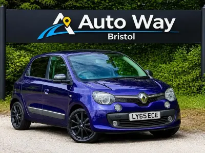 Used Renault Twingo Iconic 70 HP (51 kW) 2016 Mauve/purple Hatchback