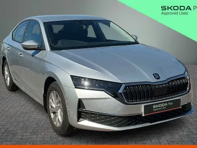 Begagnad Skoda Octavia SE Technology 85 HK (62 kW) 2026 Silver Halvkombi
