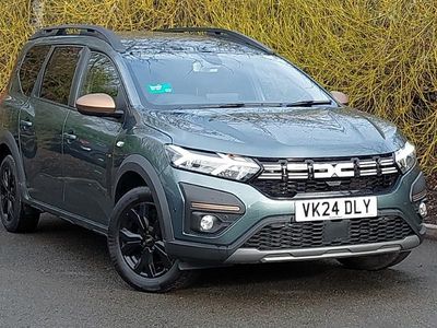 Used Dacia Jogger Extreme 140 HP (102 kW) 2024 Green MPV