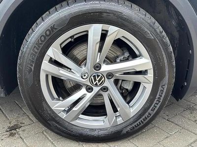 Usado VW T-Roc R-line 150 HP (110 kW) 2025 Preto SUV
