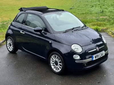 Usado Fiat 500 Lounge 85 HP (62 kW) 2011 Azul Cabrios