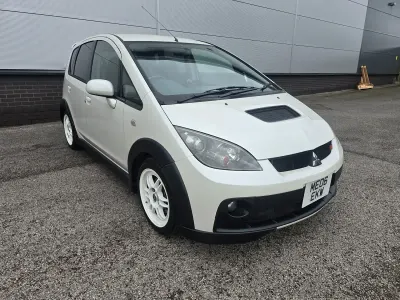 Used Mitsubishi Colt Edition 2006 White Hatchback