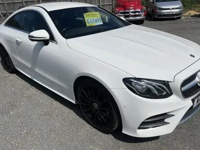 Usado Mercedes E300