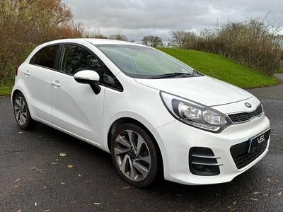 White Used 2015 Kia Rio Hatchback | £5,299 (Fair price)